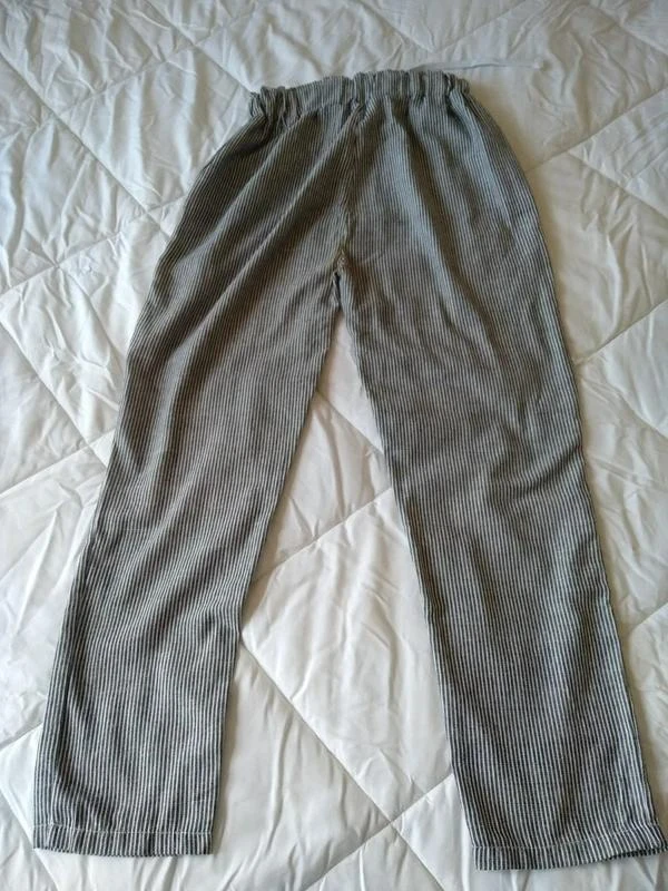 Calça leve listrada com altura ajustada – photo 3